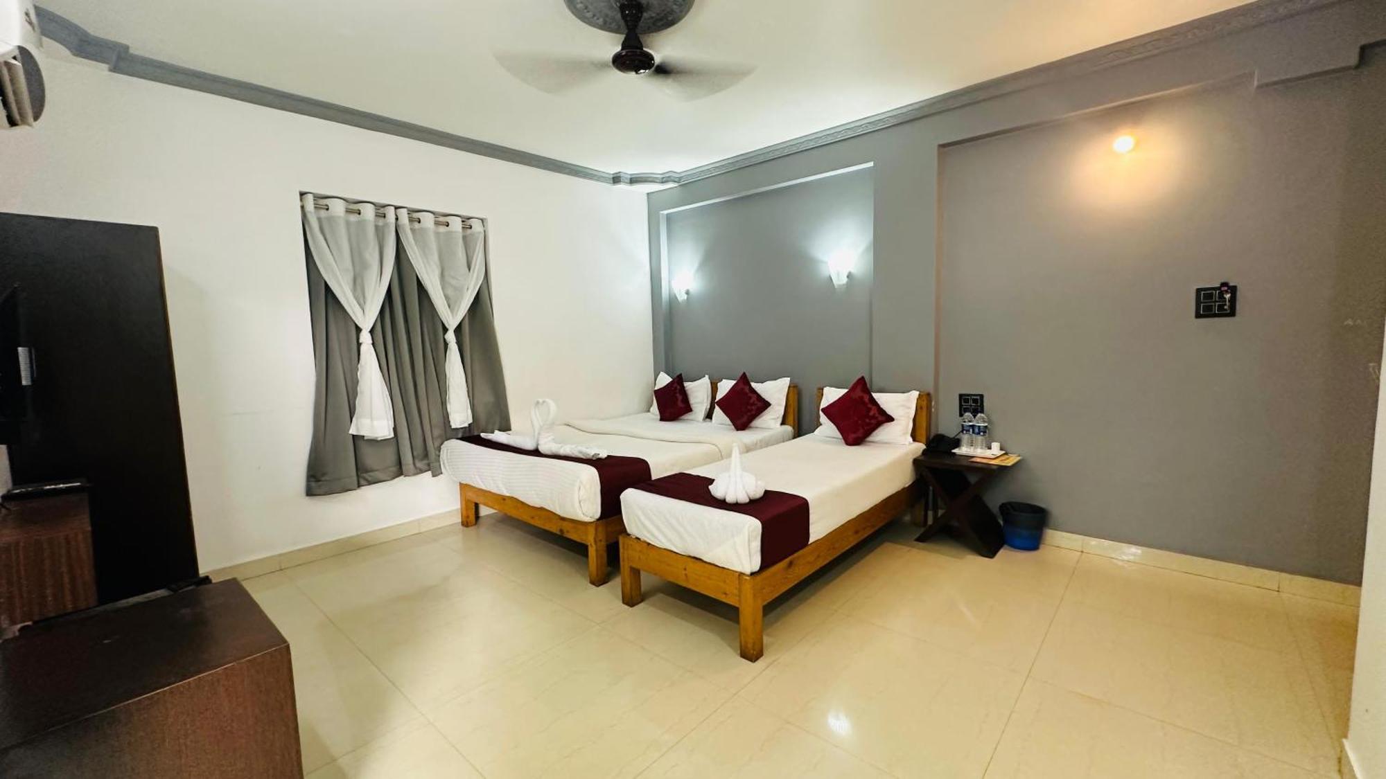 Hotel Baga Bay 200 Meters From Baga Beach Kültér fotó